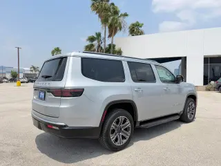 2024 Jeep Wagoneer