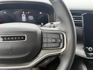 2024 Jeep Wagoneer L