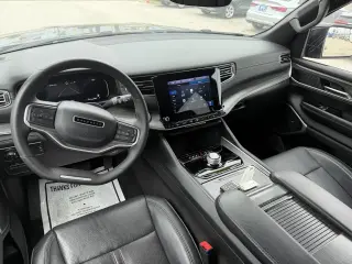 2024 Jeep Wagoneer L