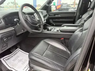 2024 Jeep Wagoneer L