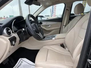 2022 Mercedes-Benz GLC