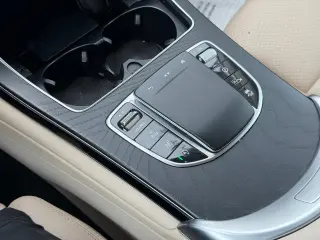 2022 Mercedes-Benz GLC