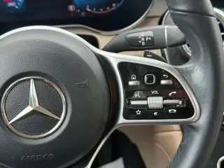 2022 Mercedes-Benz GLC