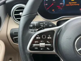 2022 Mercedes-Benz GLC