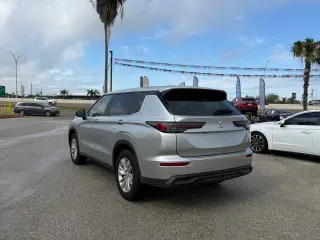 2025 Mitsubishi Outlander