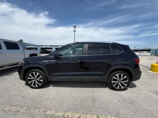 2024 Volkswagen Taos