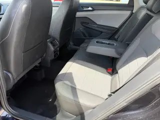 2024 Volkswagen Taos