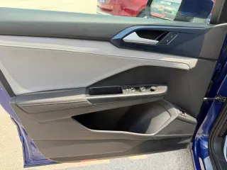 2024 Volkswagen Taos