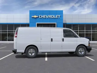 2025 Chevrolet Express Cargo