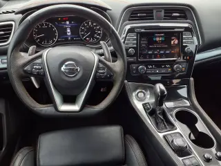 2022 Nissan Maxima