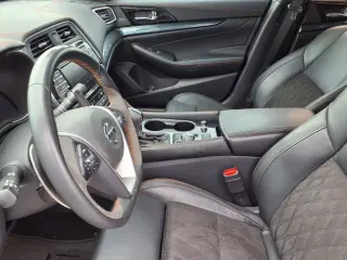 2022 Nissan Maxima