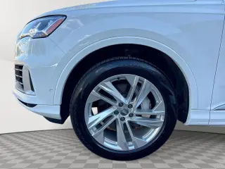 2020 Audi Q7