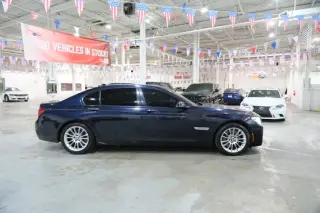 2015 BMW 750i