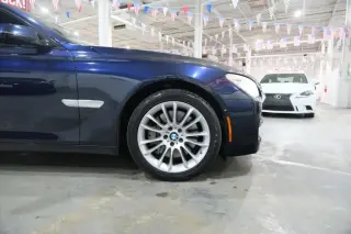 2015 BMW 750i