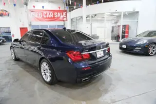 2015 BMW 750i