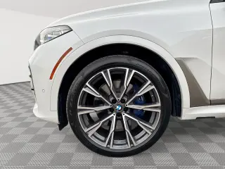 2021 BMW X7