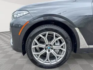 2020 BMW X7