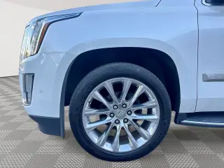 2019 CADILLAC Escalade