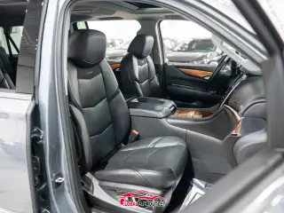 2019 CADILLAC Escalade