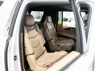 2018 CADILLAC Escalade