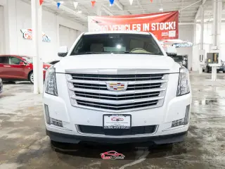 2018 CADILLAC Escalade