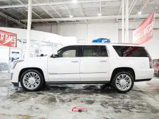 2018 CADILLAC Escalade