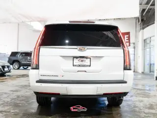 2018 CADILLAC Escalade