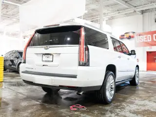 2018 CADILLAC Escalade