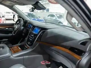 2020 CADILLAC Escalade