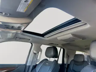 2017 CADILLAC Escalade