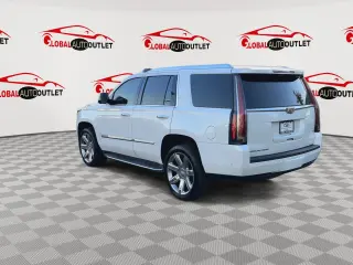 2017 CADILLAC Escalade