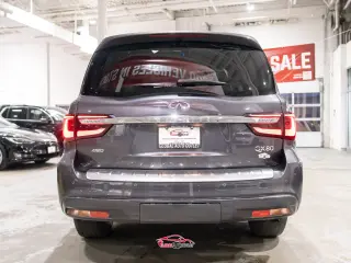 2022 INFINITI QX80