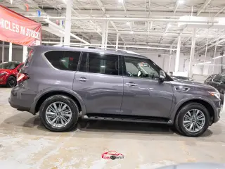 2022 INFINITI QX80