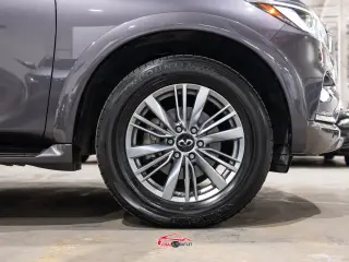 2022 INFINITI QX80
