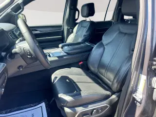 2024 Jeep Wagoneer