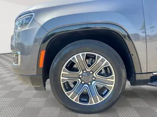 2024 Jeep Wagoneer