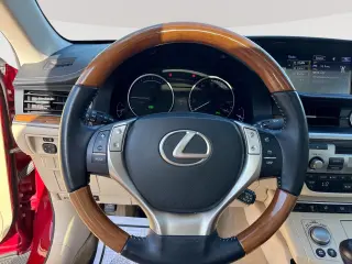 2015 LEXUS ES