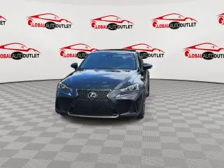 2018 LEXUS IS 300