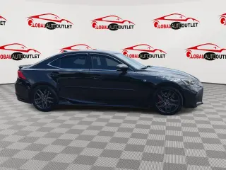 2018 LEXUS IS 300