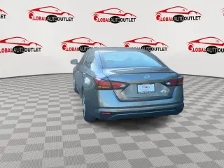 2022 Nissan Altima