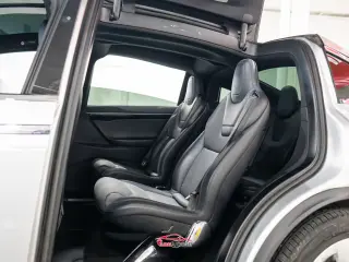 2017 Tesla Model X