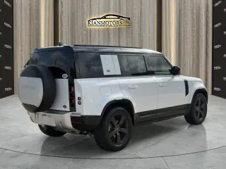 2022 Land Rover Defender