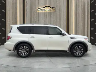 2020 Nissan Armada