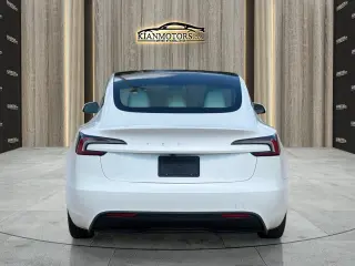 2024 Tesla Model 3