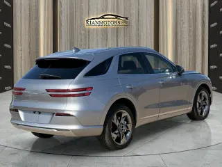2023 Genesis Electrified GV70