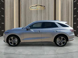 2023 Genesis Electrified GV70