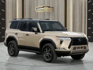2025 LEXUS GX 550
