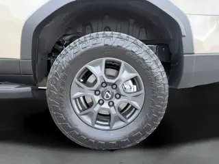 2025 LEXUS GX 550