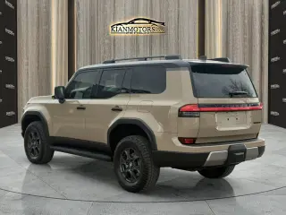 2025 LEXUS GX 550