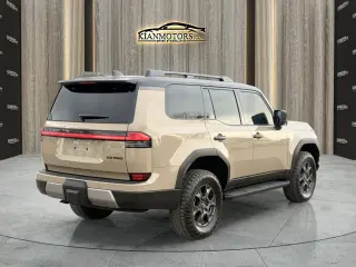 2025 LEXUS GX 550